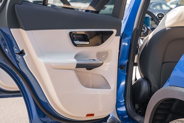 New 2026 Starling Blue Metallic Mercedes-Benz GLC 300 image 36