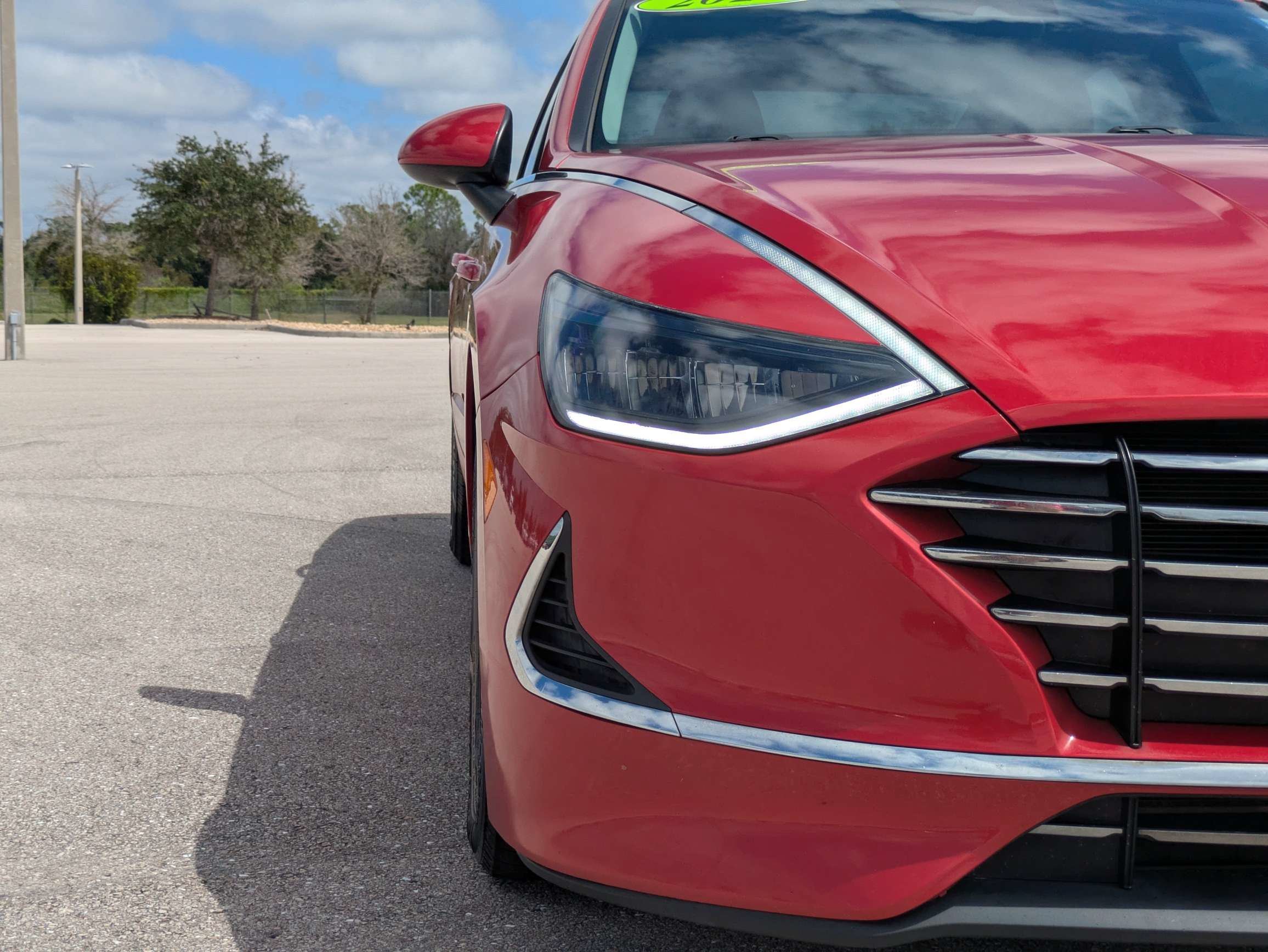 Used 2020 Calypso Red Hyundai SE image 10