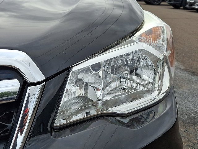 Used 2015 Black Subaru 2.5i image 9