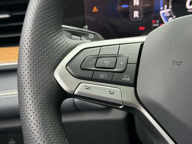 New 2026 White Volkswagen 2.0T SEL R-Line Turbo image 11