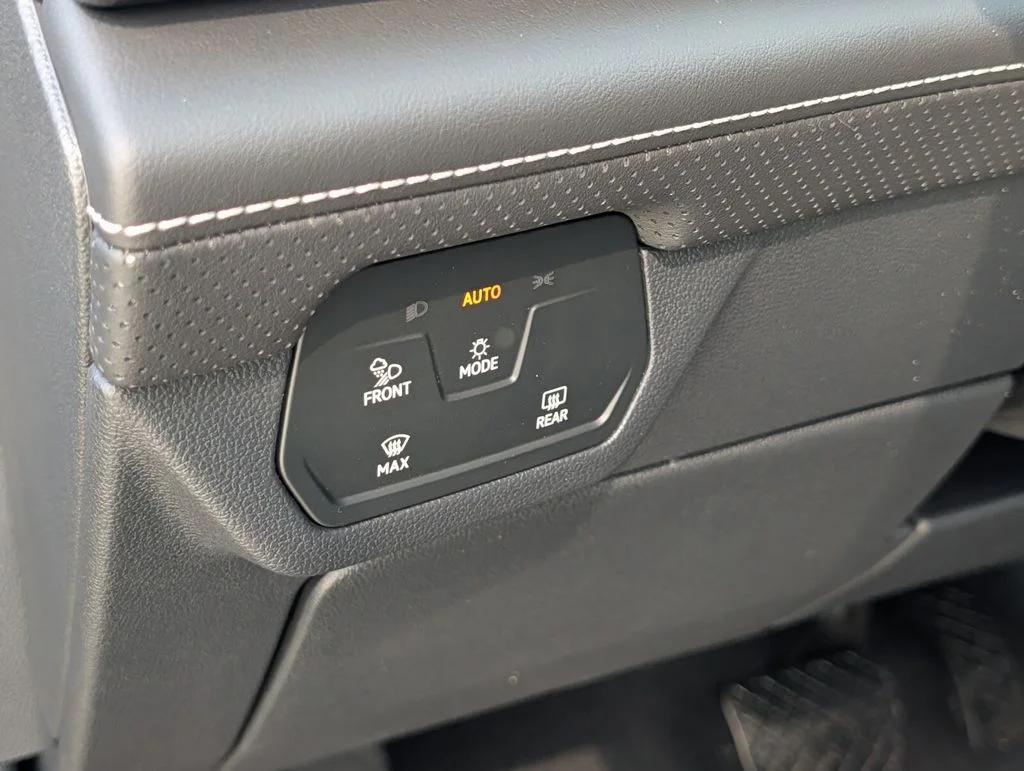 New 2026 Gray Volkswagen 2.0T SE w/Technology image 17