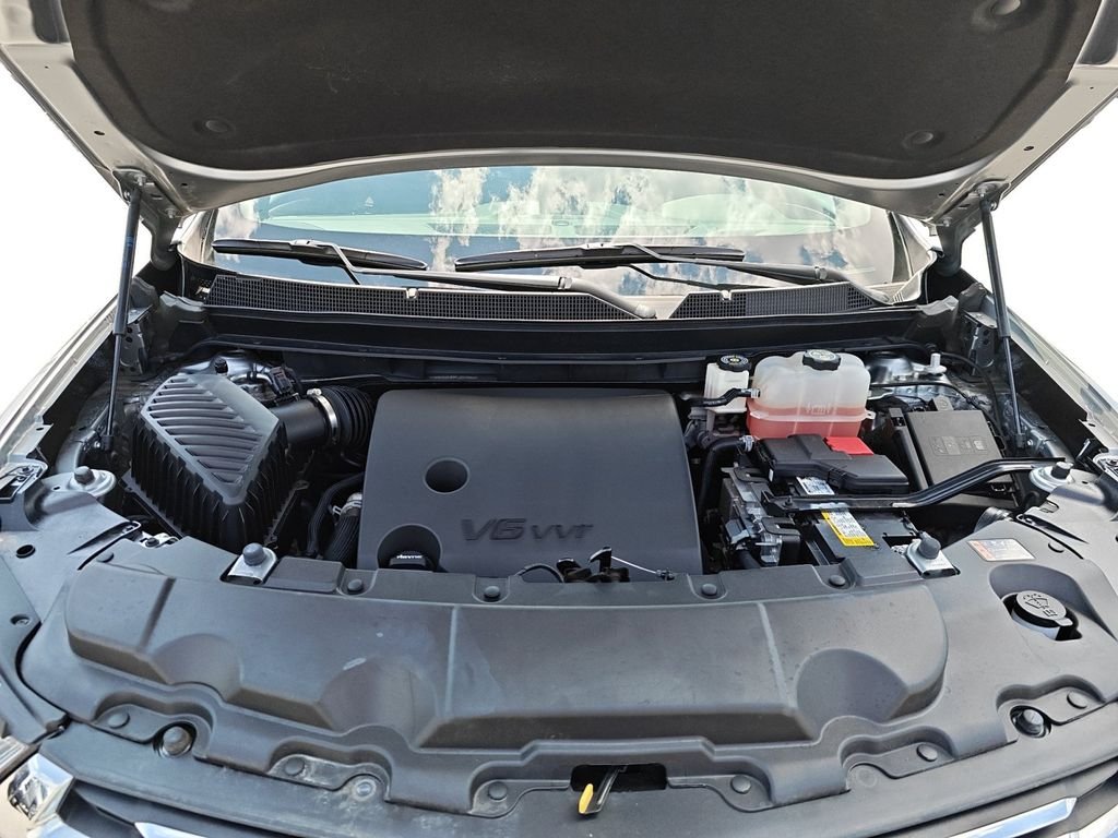 Used 2023 Gray Chevrolet LT image 15