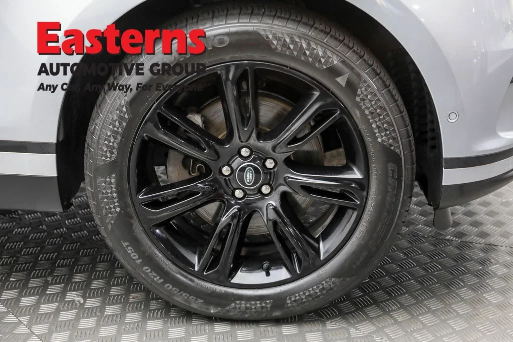 Used 2021 Gray Land Rover S image 30