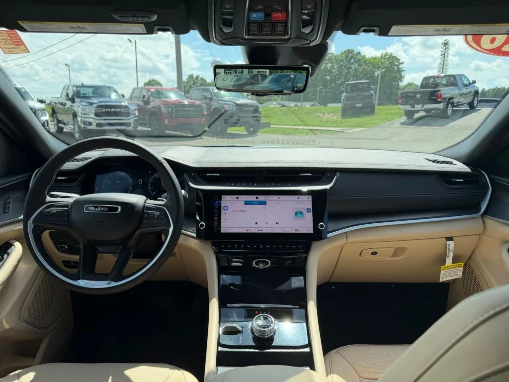 New 2026 White Jeep Limited image 41