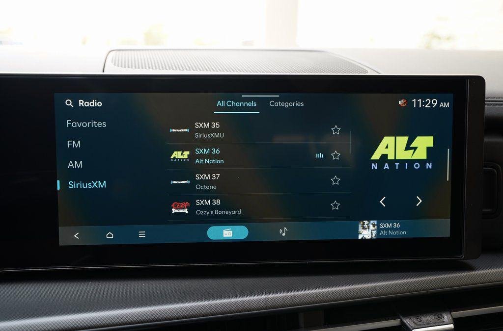 2026 Hyundai Santa Fe SE - Photo 14