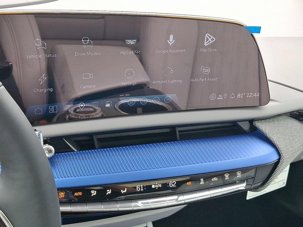 2027 Cadillac OPTIQ Premium Sport - Photo 8