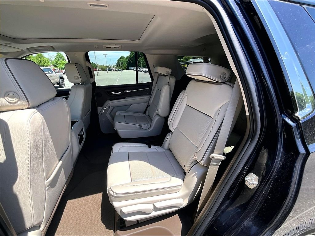Used 2022 Blue GMC Denali image 15