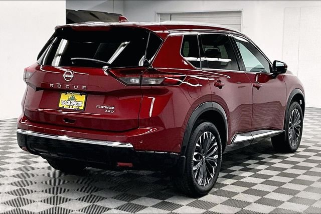 2025 Nissan Rogue Platinum - Photo 13