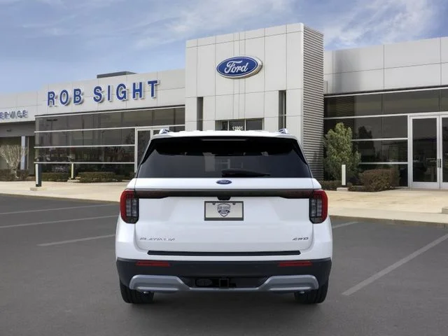 New 2026 Star White Metallic Tri-Coat Ford Platinum™ image 5