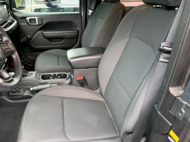 Used 2021 Gray Jeep Sport image 7