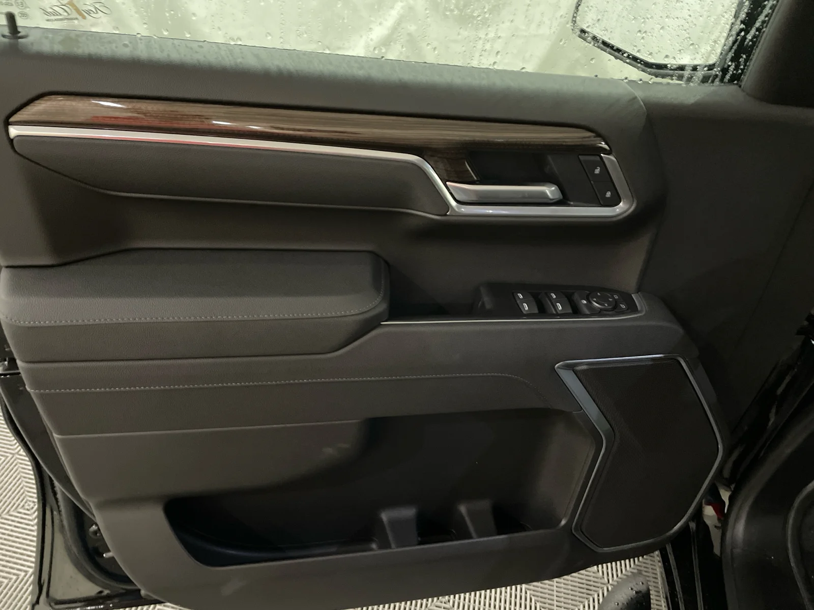 2026 Chevrolet Silverado 1500 RST - Photo 10