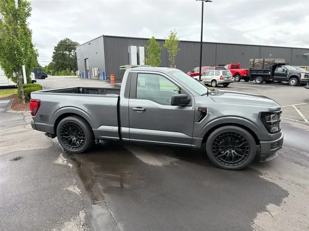 Used 2025 Carbonized Gray Metallic Ford XL image 6