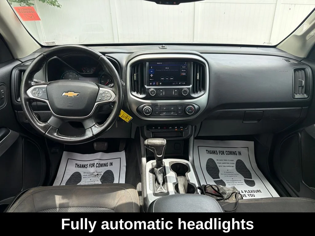 Used 2020 Shadow Gray Metallic Chevrolet LT image 15