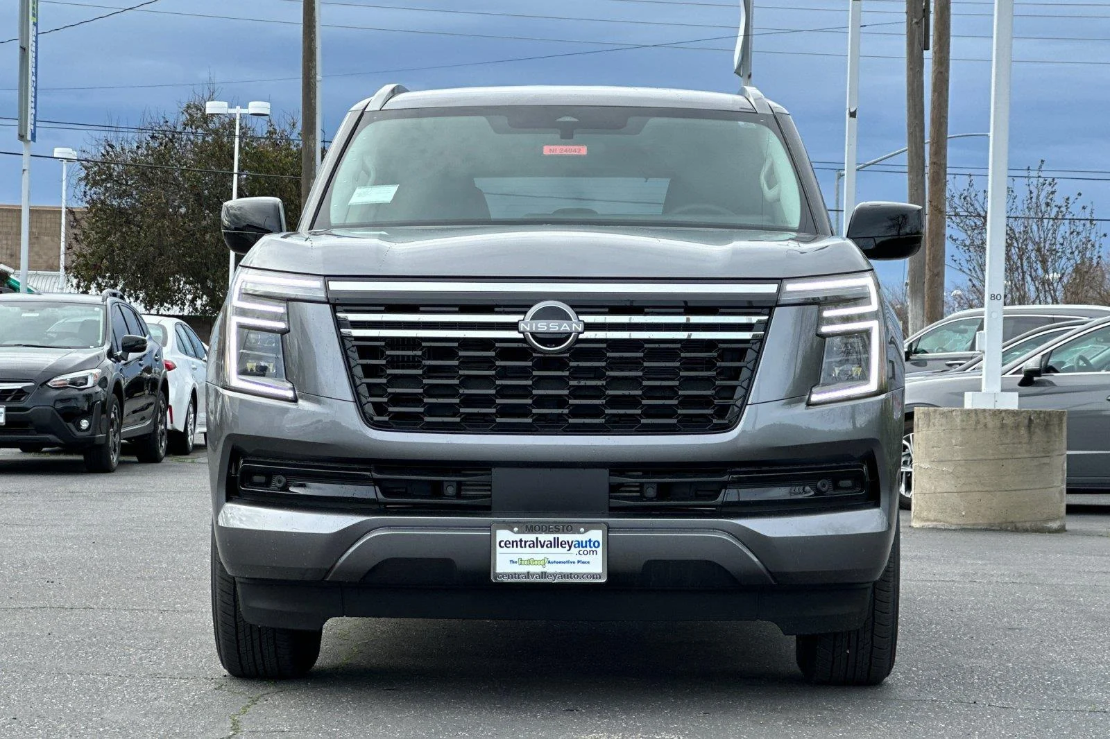 2026 Nissan Armada SV - Photo 8