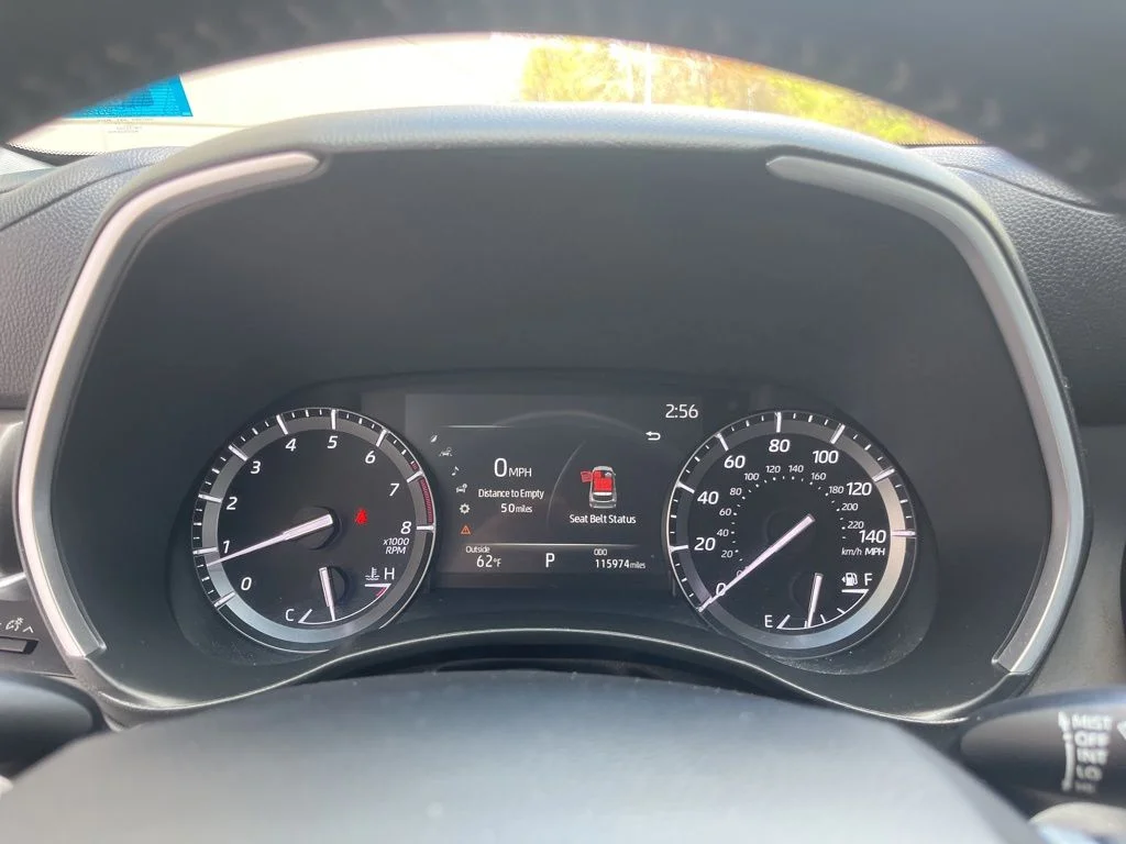 2020 Toyota Highlander XLE - Photo 23