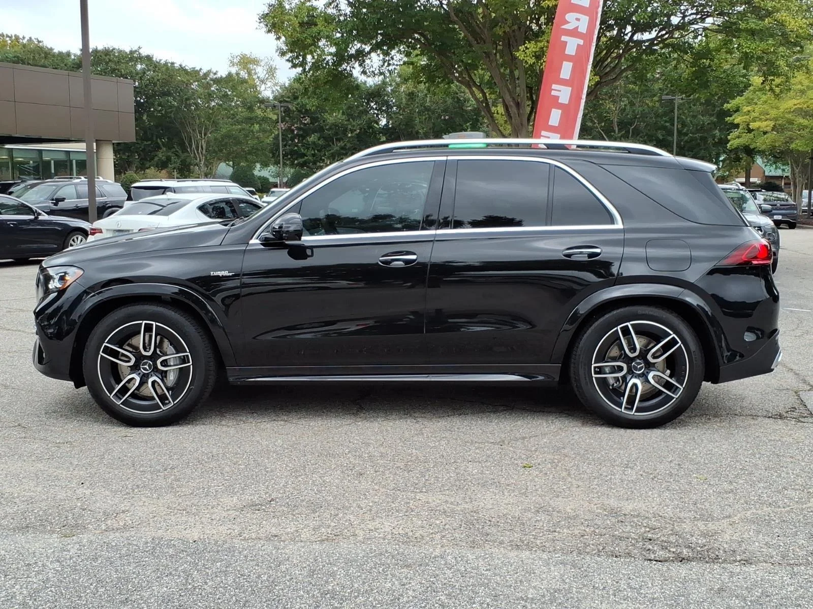 New 2027 BLACK Mercedes-Benz AMG® GLE 53e image 3