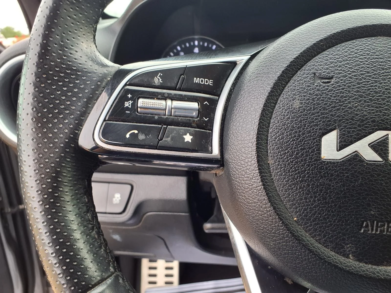 Used 2024 Gray Kia GT-Line image 15