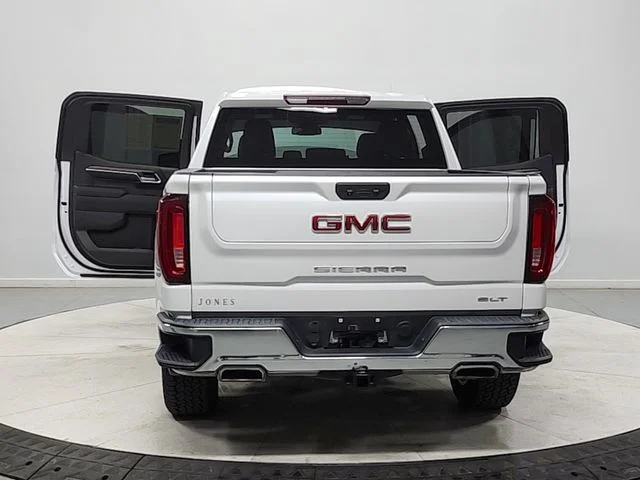 Used 2023 White GMC SLT image 14