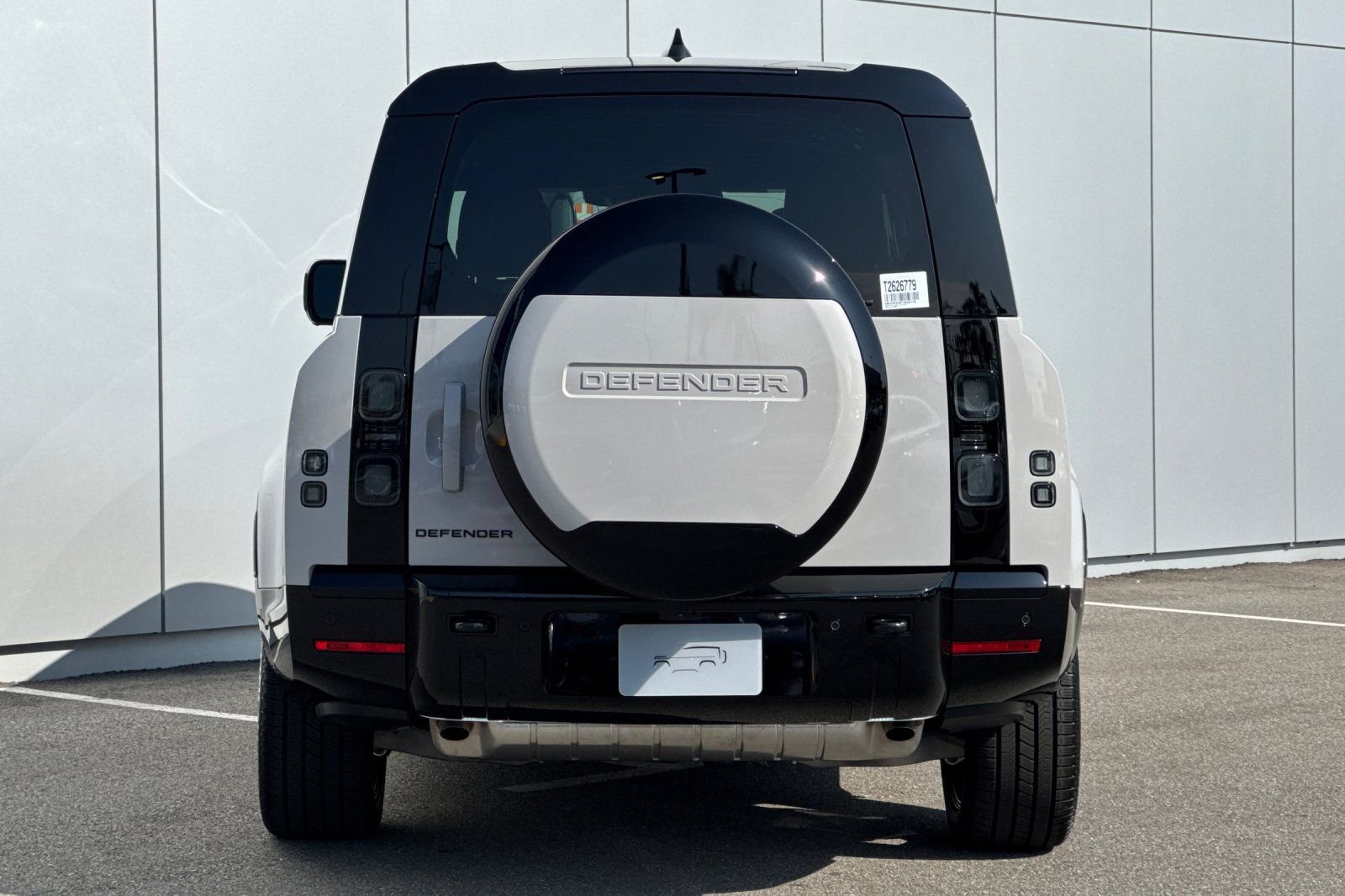 New 2026 Borasco Grey Land Rover X-Dynamic SE image 4