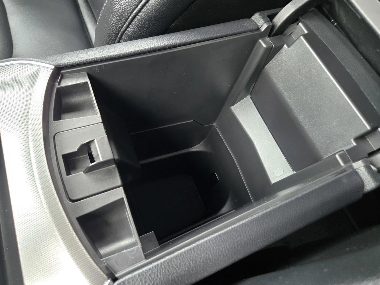 Used 2023 Agate Black Ford Titanium image 14