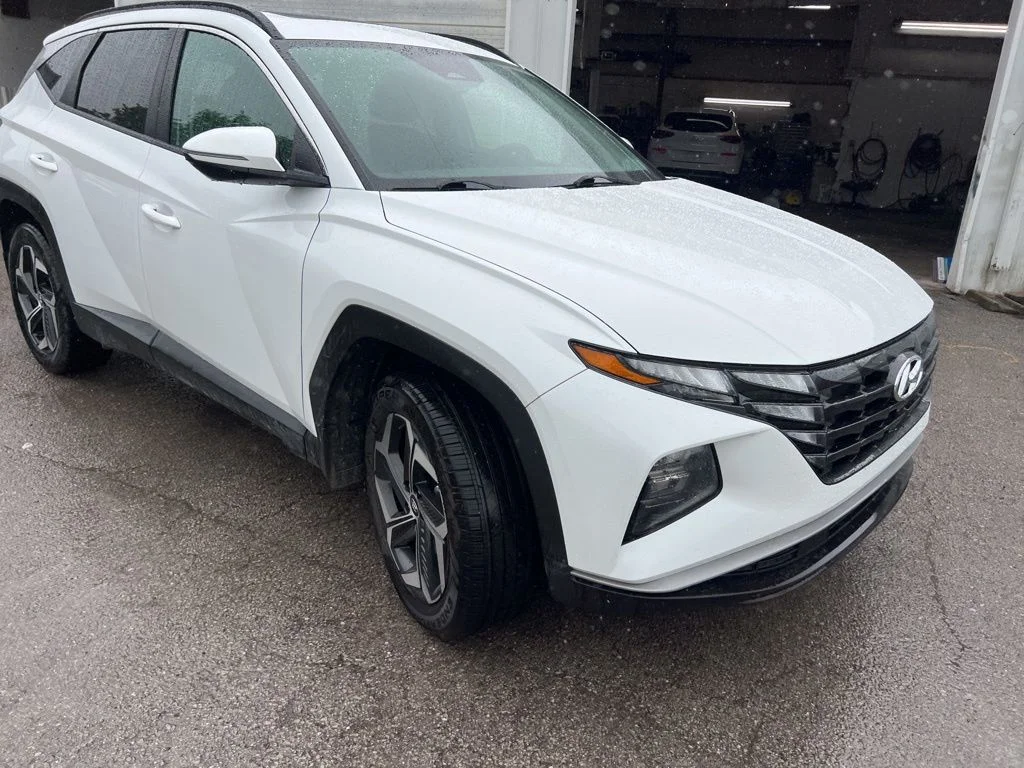 Used 2022 Gray Hyundai SEL image 5