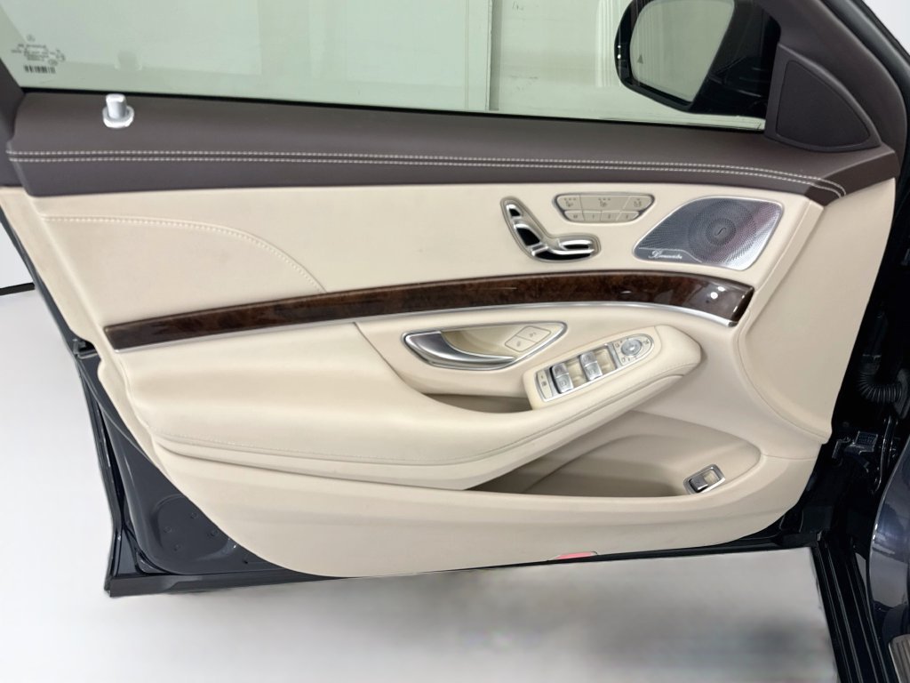 Used 2018  Mercedes-Benz S 450 image 23