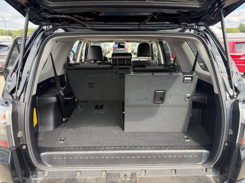 Used 2018 Black Toyota SR5 Premium image 8