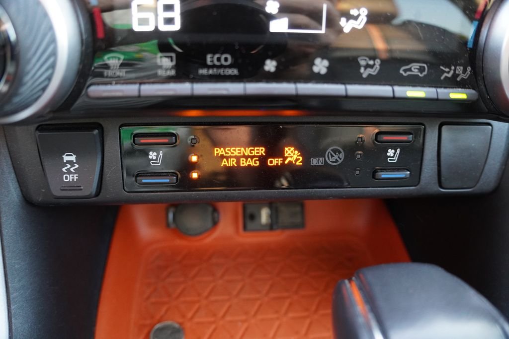 Used 2019 Lunar Rock Toyota Adventure image 6