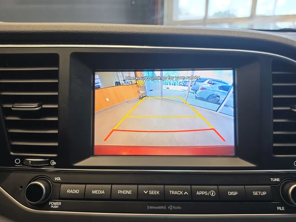 Used 2018 Red Hyundai SEL image 25