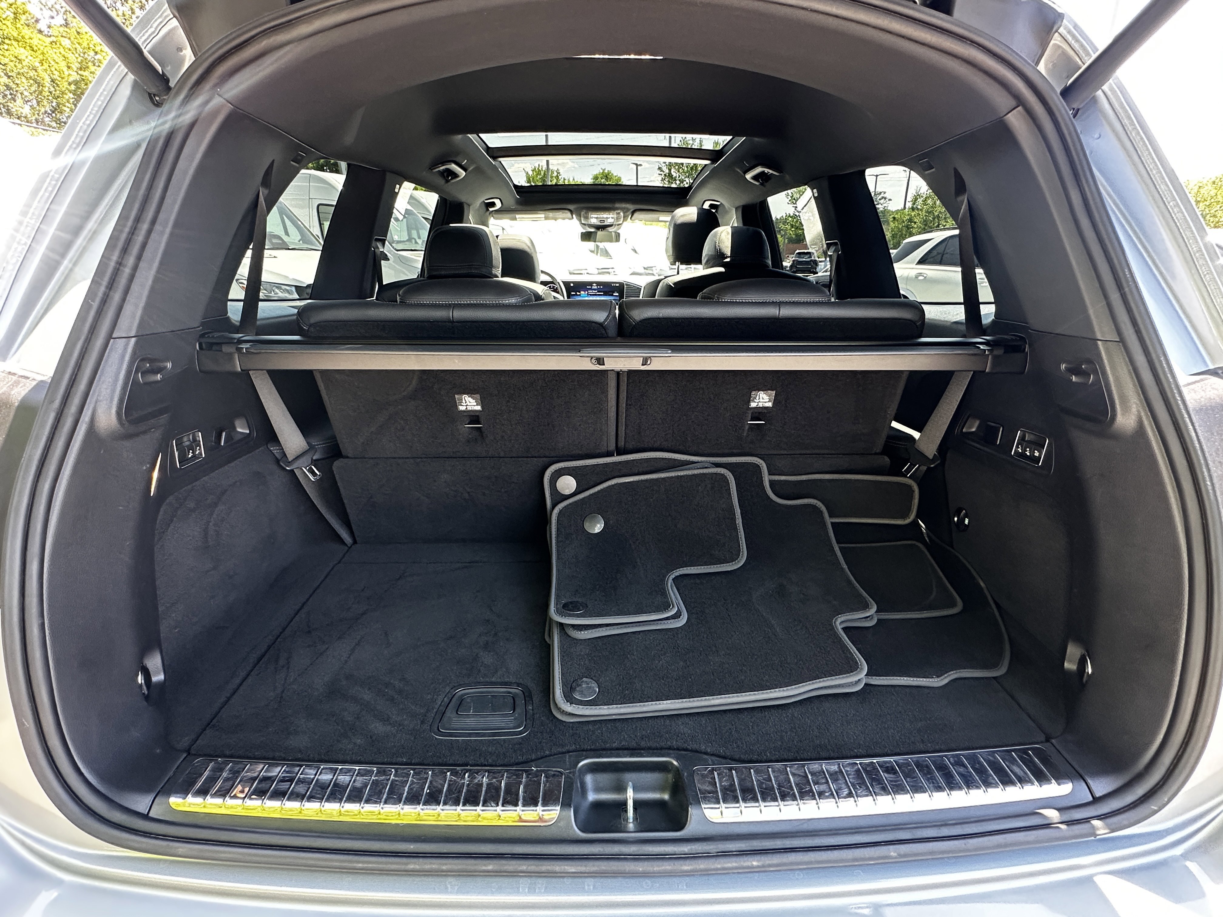 Certified Used 2025 Silver Mercedes-Benz GLS 450 image 22