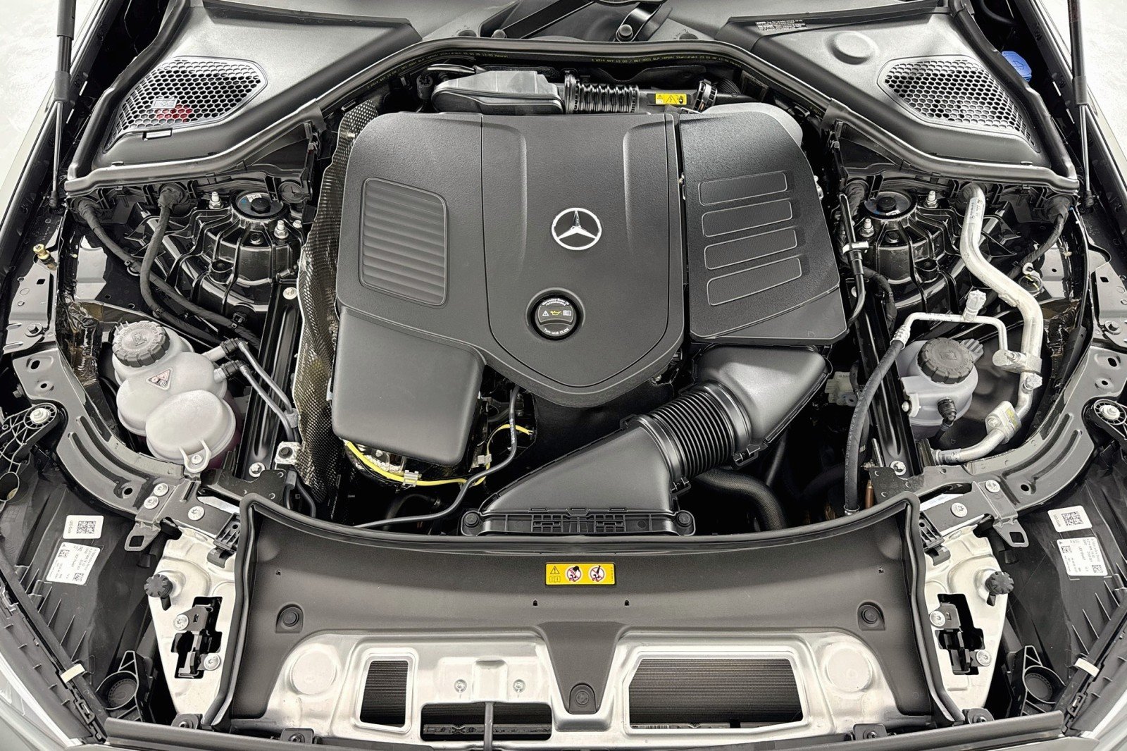 New 2026 Graphite Grey Metallic Mercedes-Benz E 350 RWD Sedan image 10