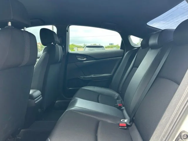 Used 2020  Honda Sport image 16
