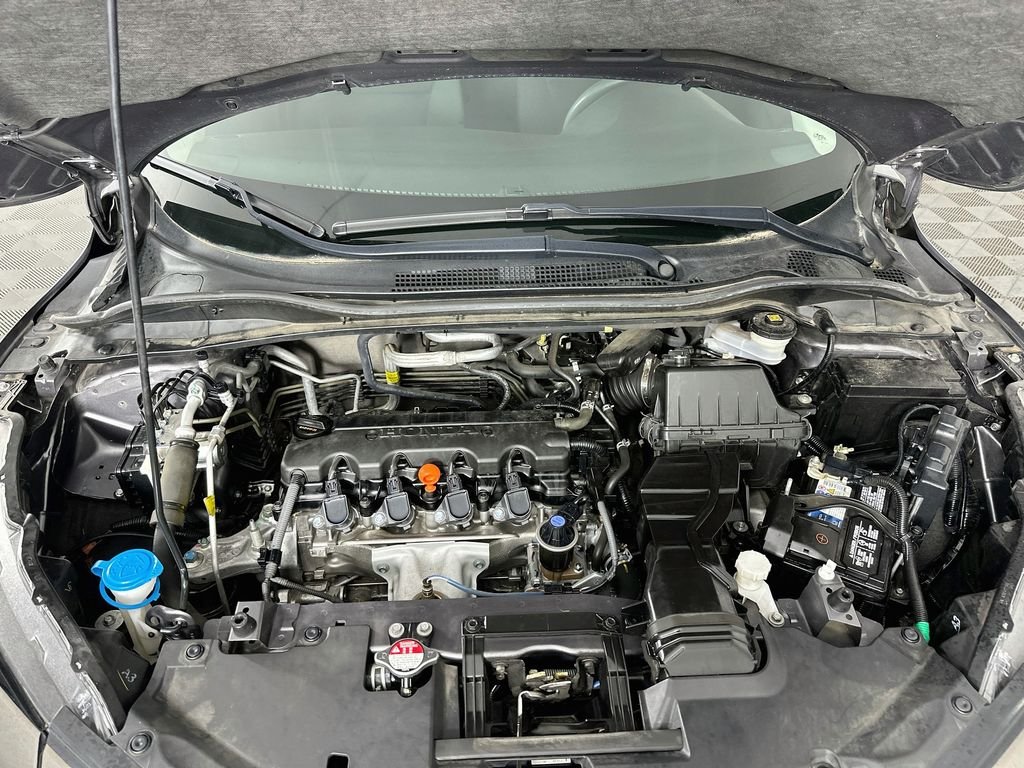 Certified Used 2022 Modern Steel Metallic Honda LX image 28