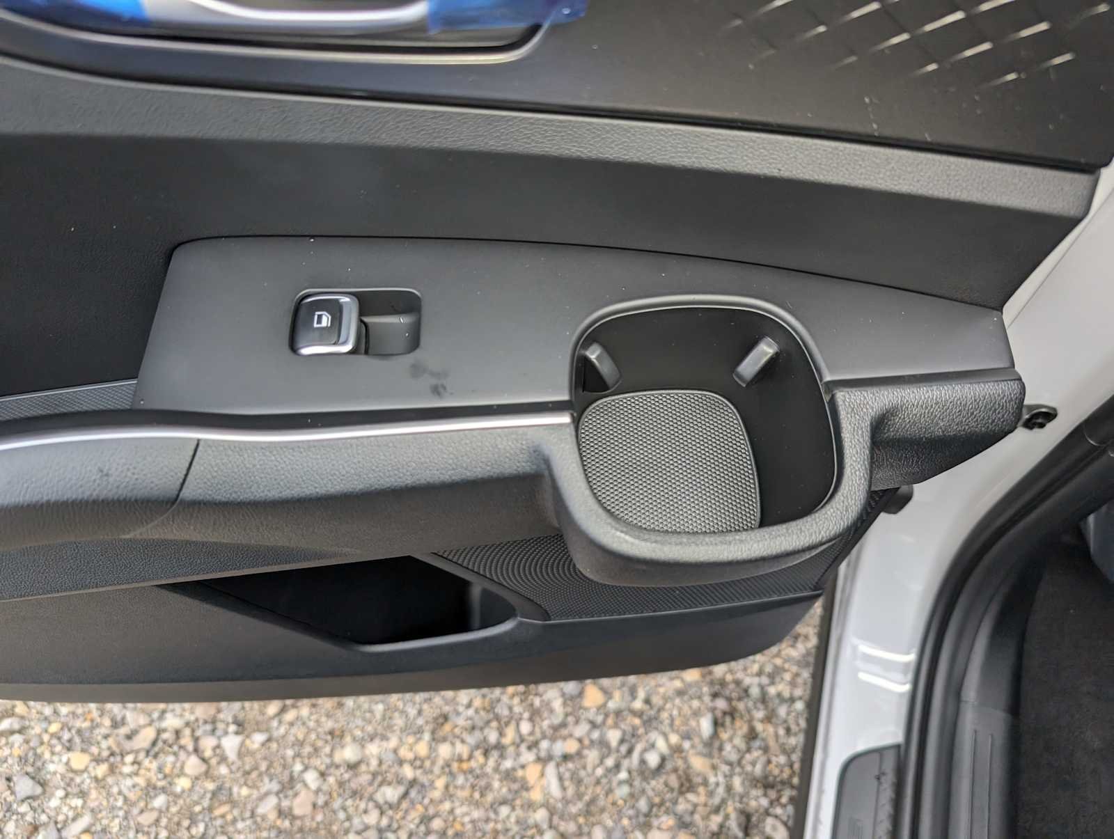 2026 Kia Sorento S - Photo 18