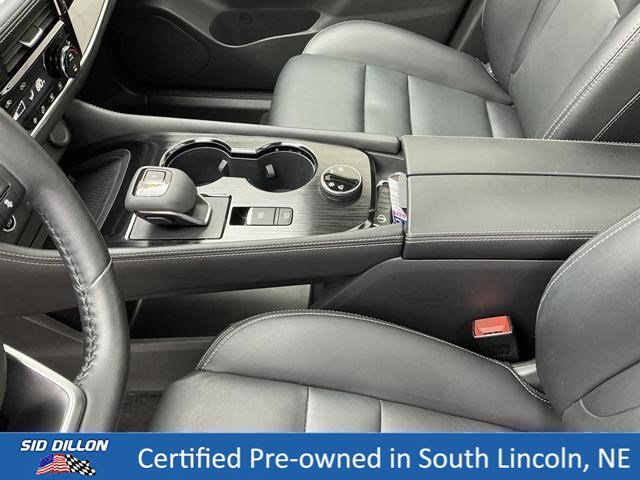 Certified Used 2023 Pearl White Tricoat Nissan SL image 14