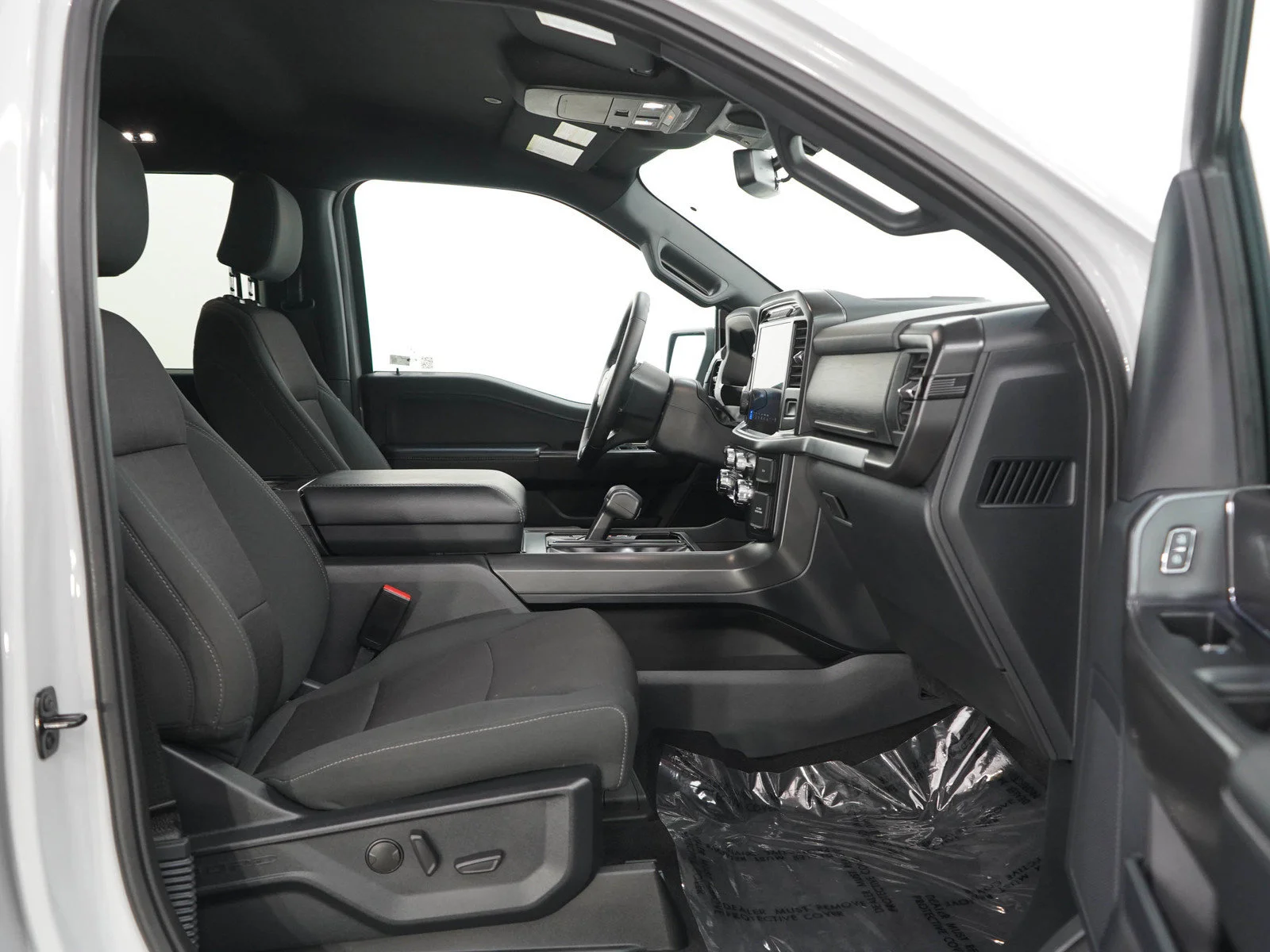 Used 2024 Avalanche Ford XLT image 11