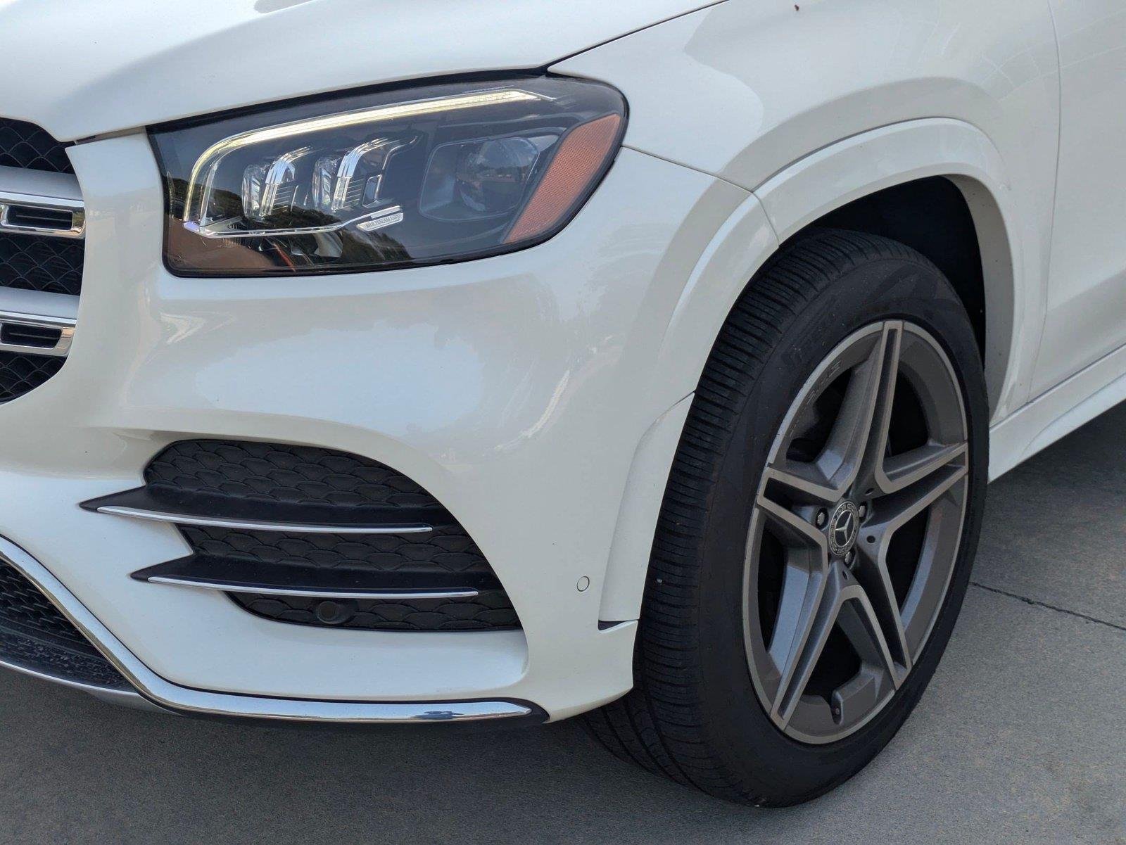 Used 2022 MANUFAKTUR Diamond White Bright Mercedes-Benz GLS 450 image 9