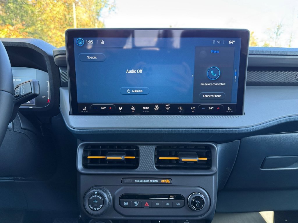 New 2026 Oxford White Ford Tremor® image 22