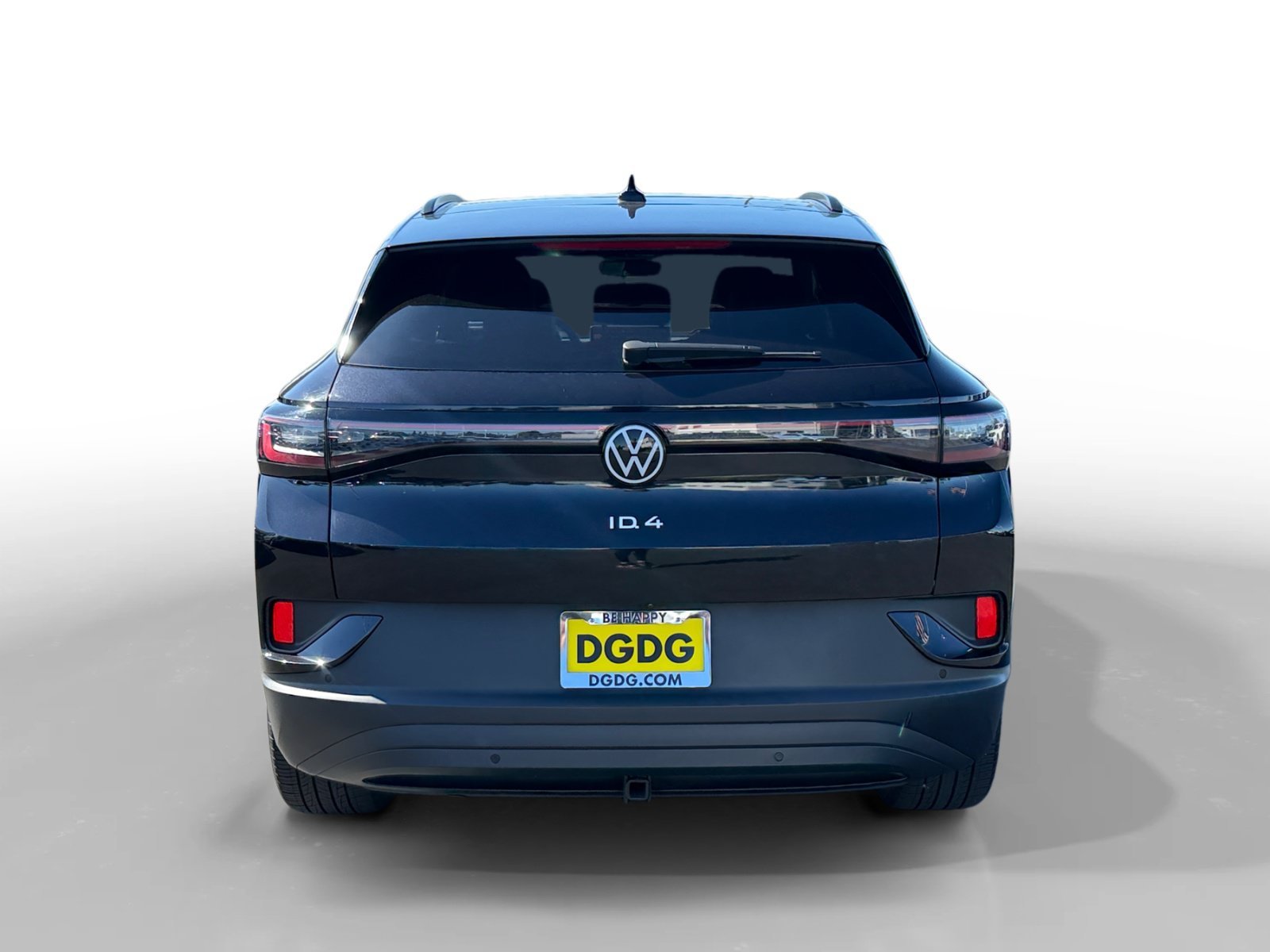 Certified Used 2024 Deep Black Volkswagen Pro S image 4