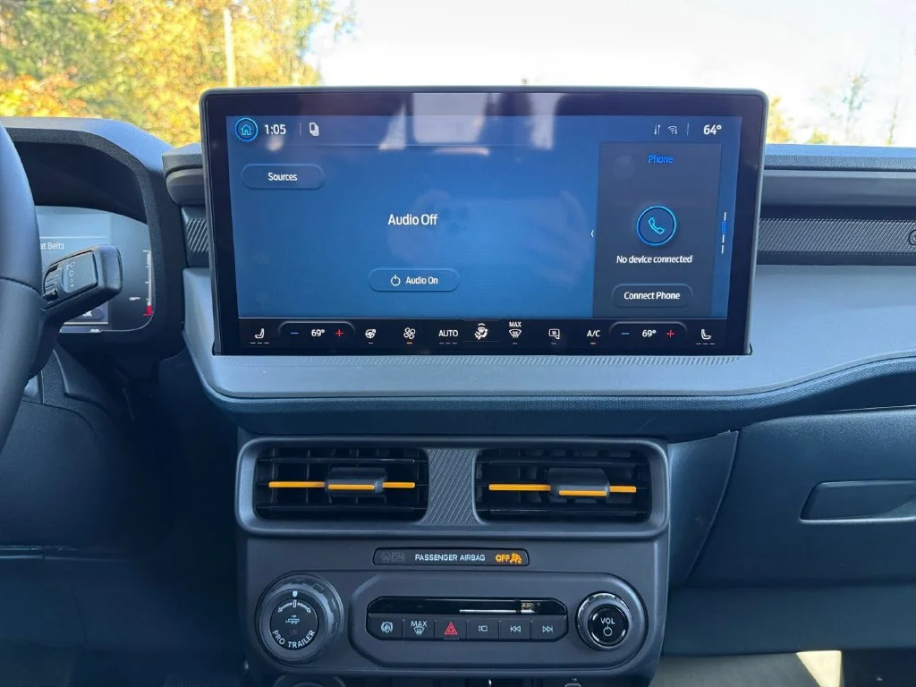 New 2026 Oxford White Ford Tremor® image 22