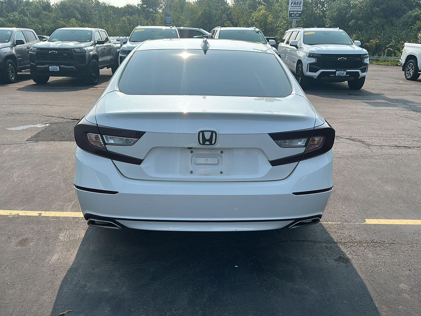 Used 2020 Platinum White Pearl Honda EX-L image 3