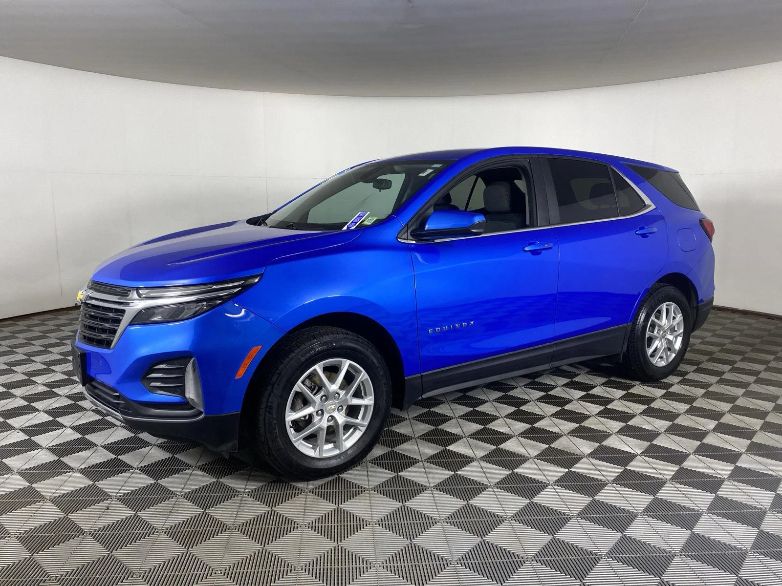Used 2024 Riptide Blue Metallic Chevrolet LT image 6