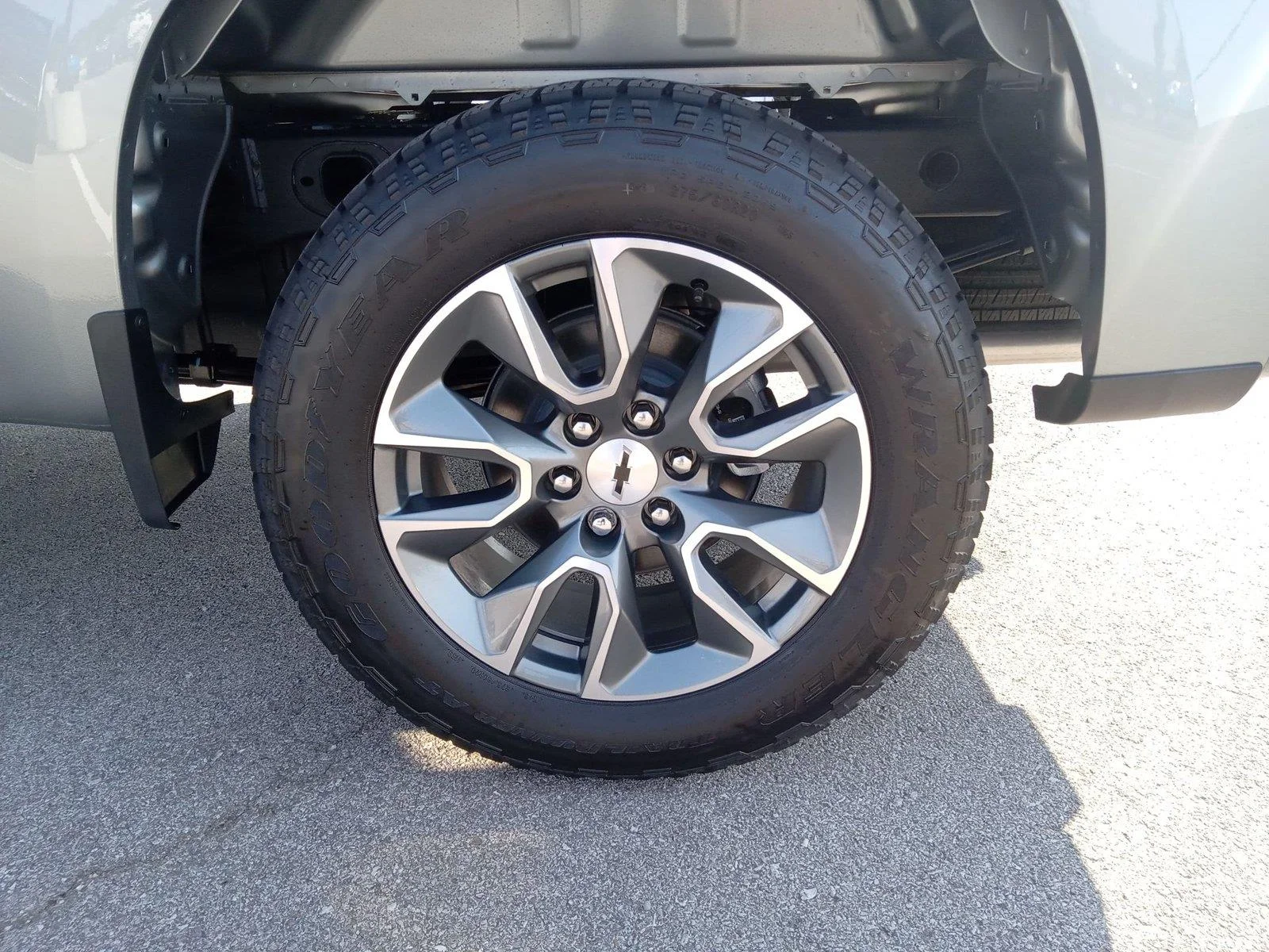 New 2026 Sterling Gray Metallic Chevrolet RST image 28