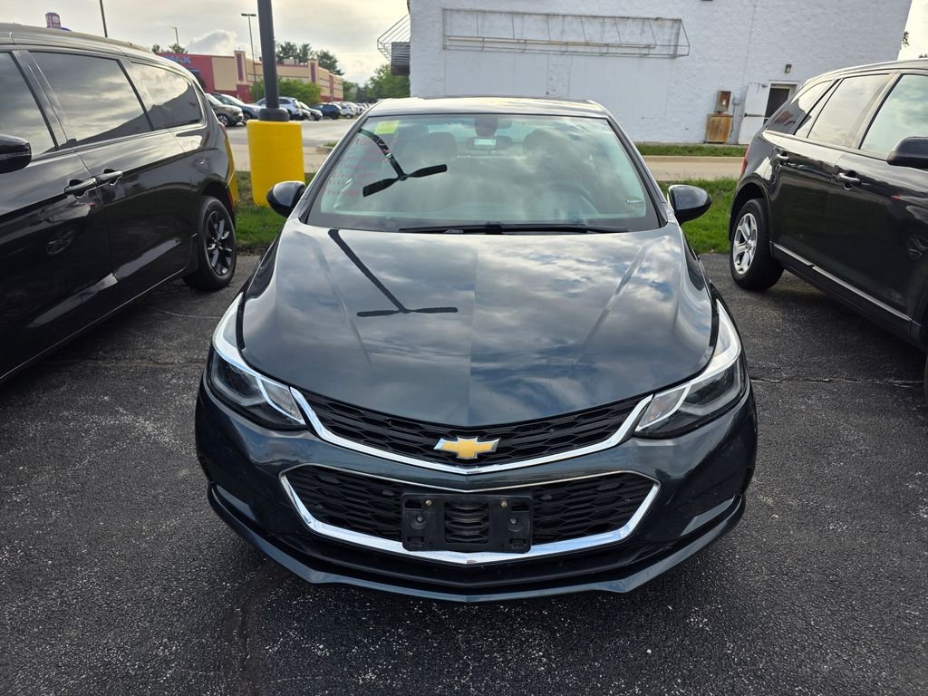 2017 Chevrolet Cruze LT Auto's photo