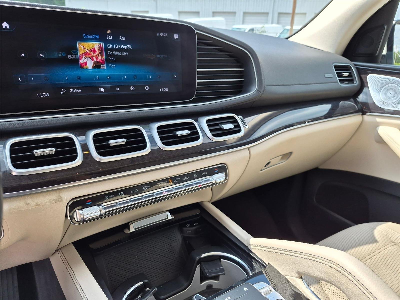 Used 2020 designo Diamond White Metallic Mercedes-Benz GLS 450 image 19