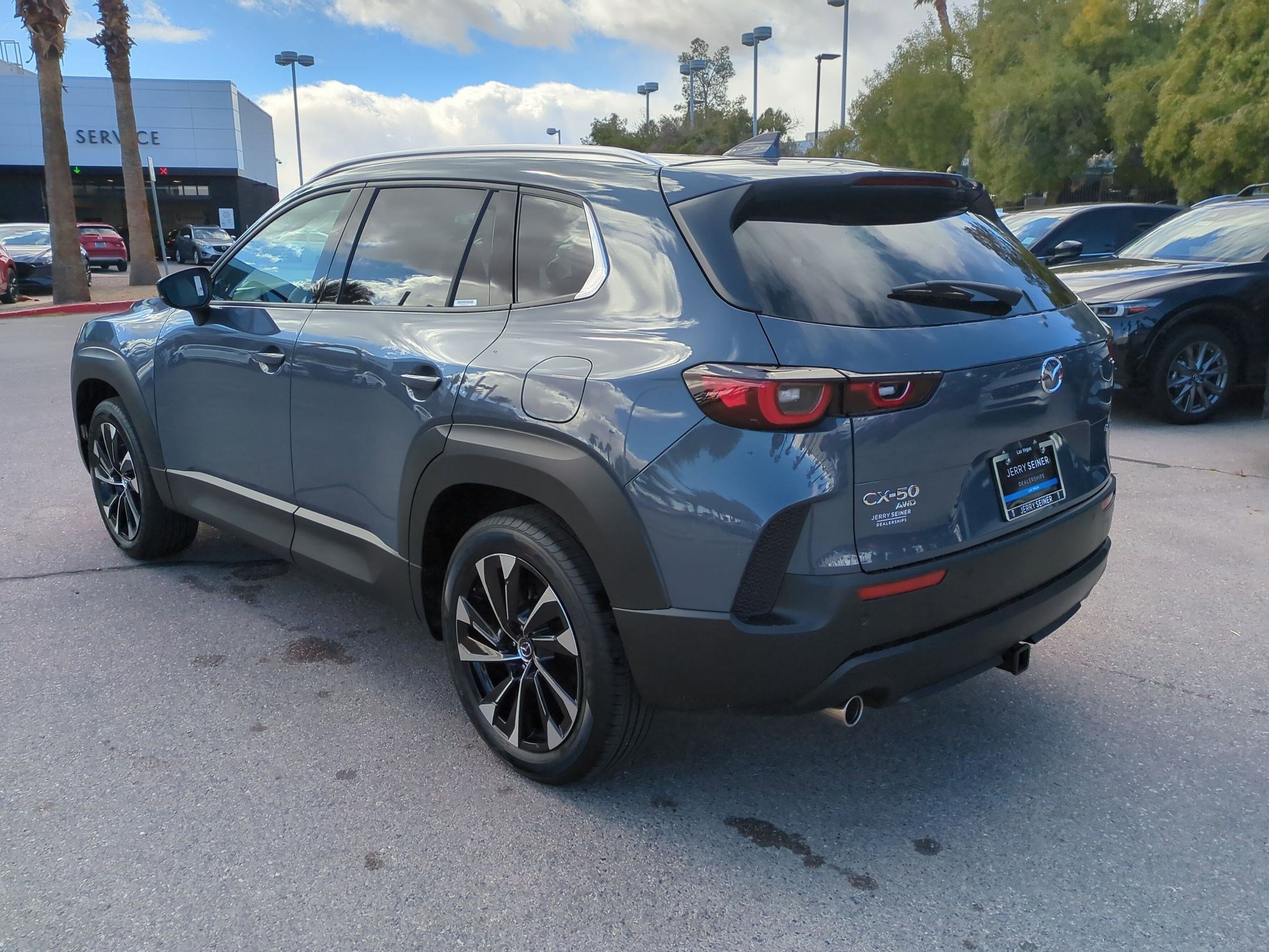 2026 Mazda CX-50 Premium Plus - Photo 11