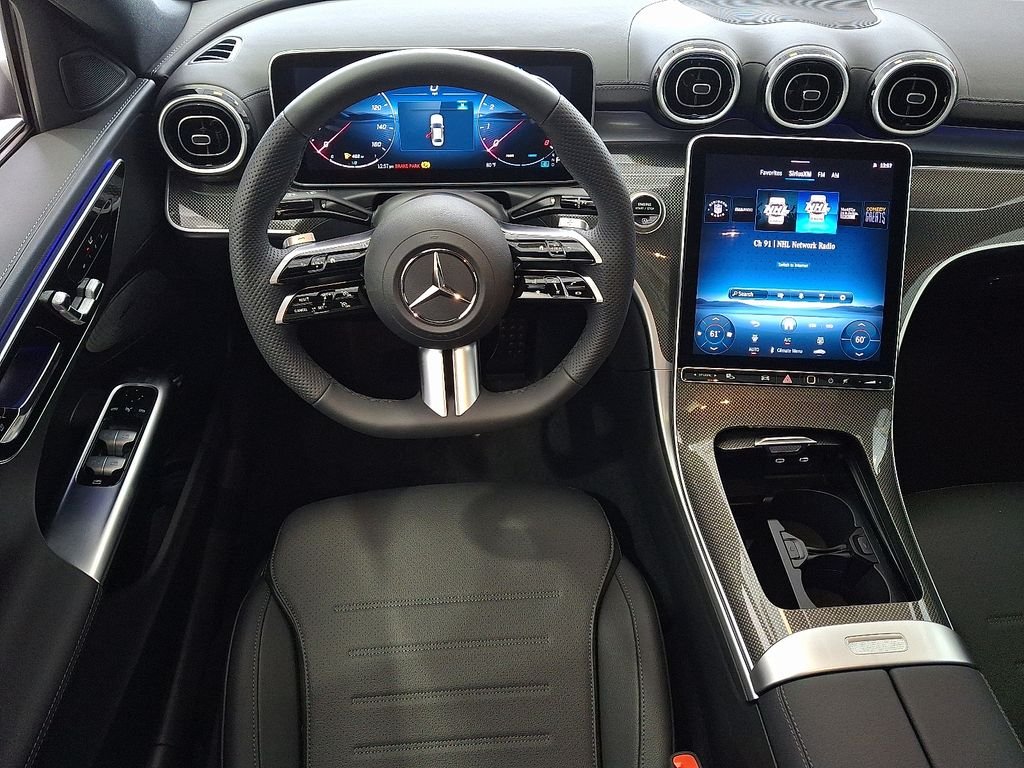 2025 Mercedes-Benz C-Class Sedan C 300 - Photo 8