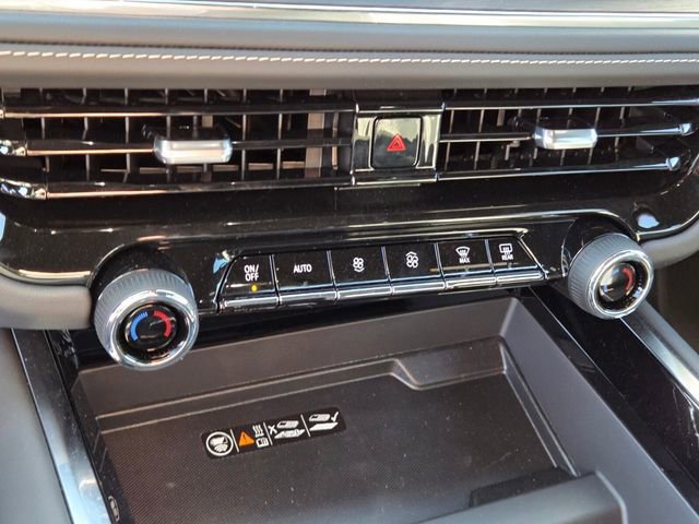 2026 Chevrolet Suburban Premier - Photo 14