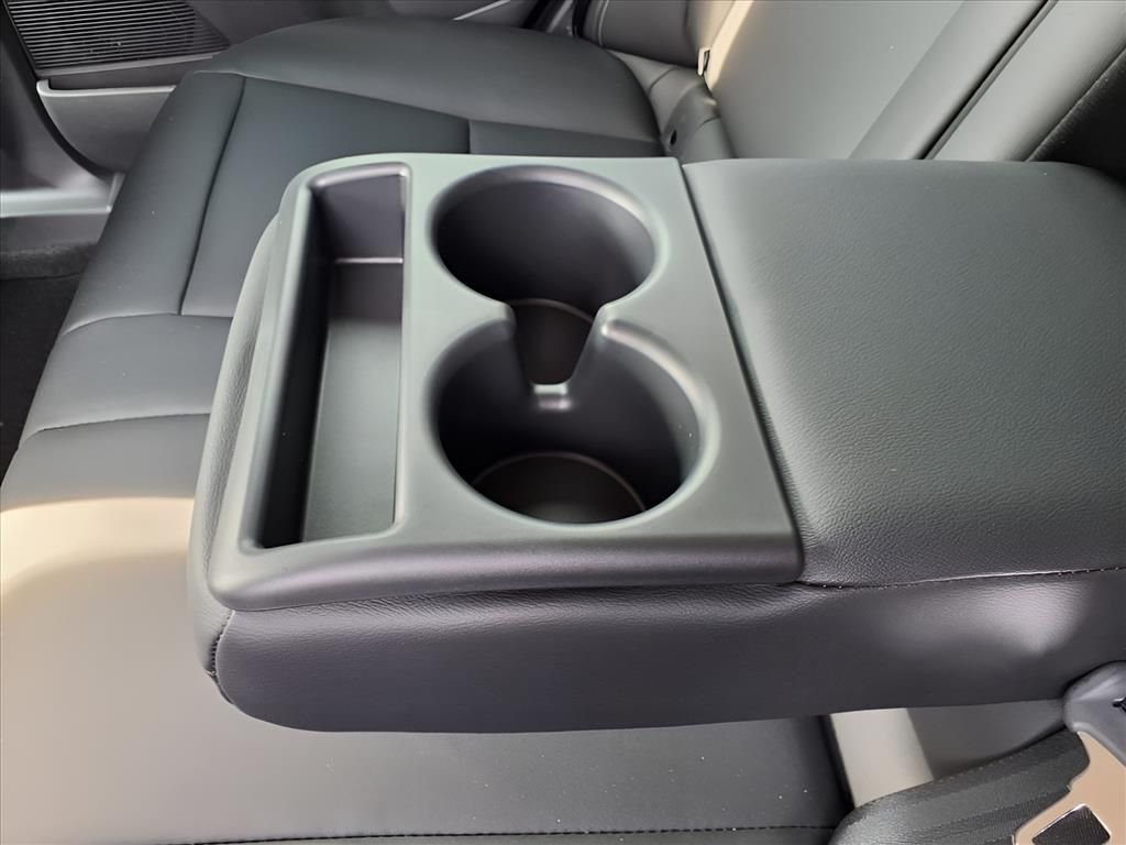 2025 Nissan Murano SV - Photo 9