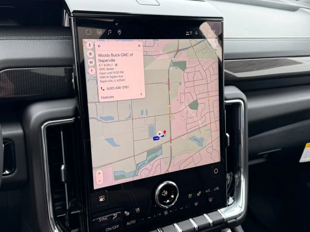 New 2026 Onyx Black GMC Elevation image 35